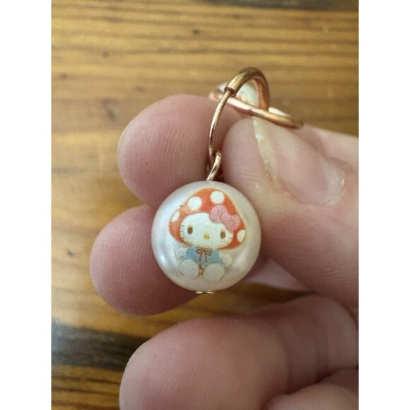 Sanrio Hello Kitty Dangle Drop Bead Earrings 2023 - Picture 4 of 4